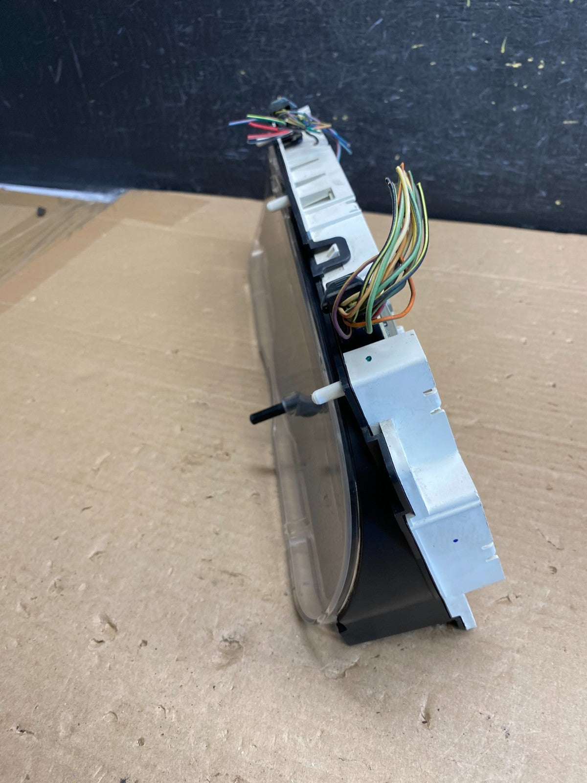2006 Ford E350 Gauge Speedometer Cluster ag5255 DG2