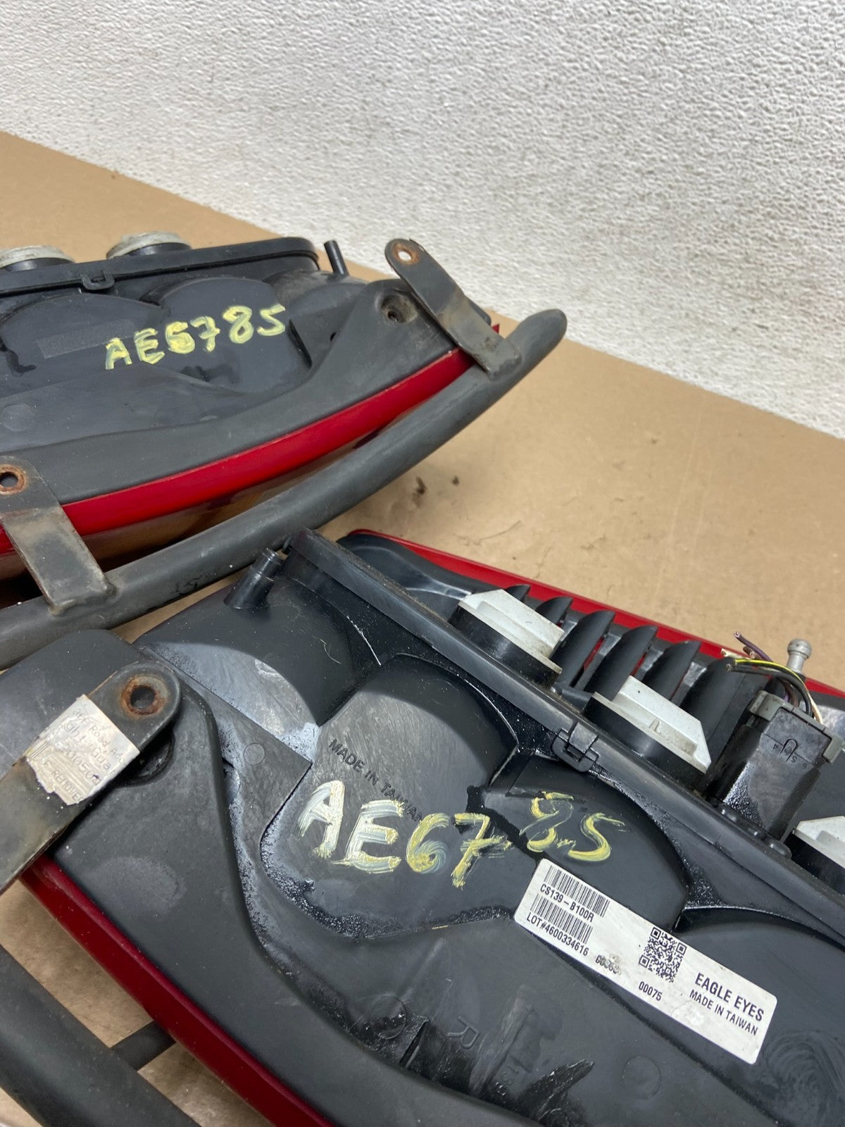 1999 - 2004 Jeep Grand Cherokee WJ Left+Right Side Set Tail Lights AE6785 DW9