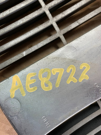 2003 to 2005 Buick Century Front Upper Grill Grille AE8722 DG5