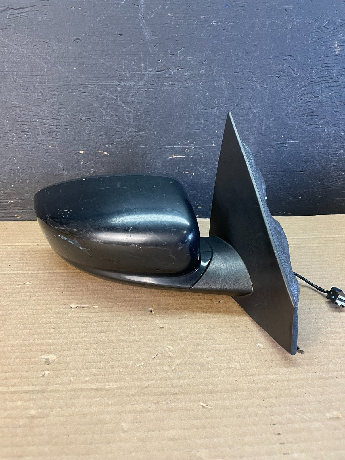 2013 to 2016 Dodge Dart Right Passenger Side View Door Mirror AE8650 DW0