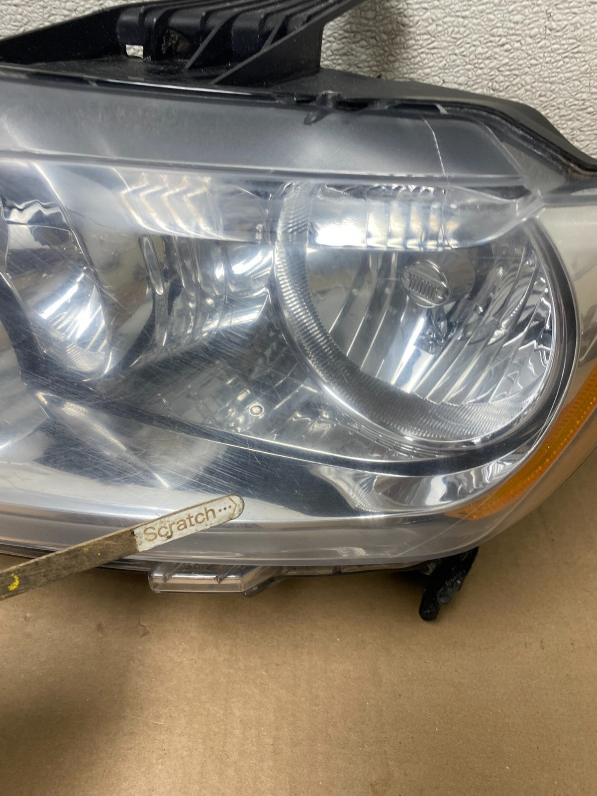 2011-2013 Jeep Grand Cherokee Left+Right Halogen Headlights T8174 DW6
