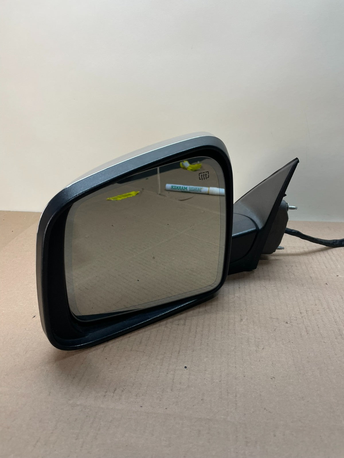 2011-2018 Jeep Grand Cherokee Left Driver Power Turn Sgn Door Mirror ai8736 DG2