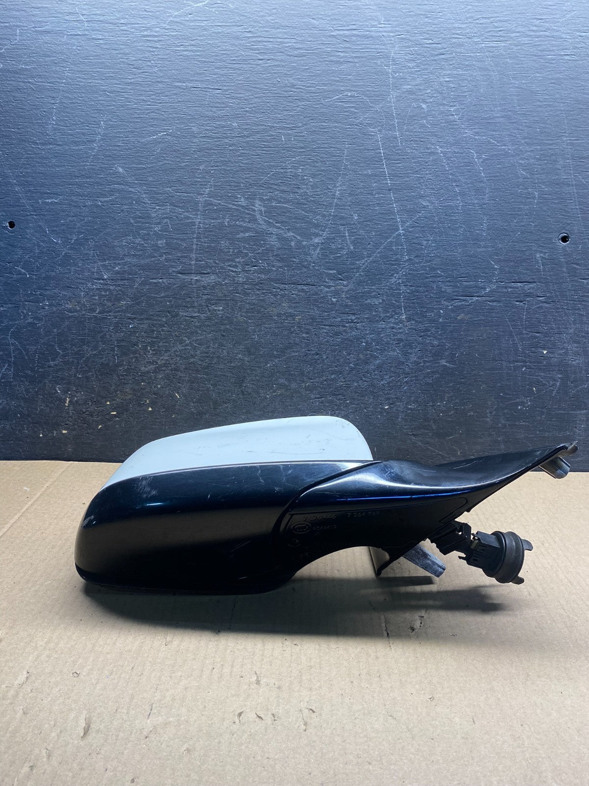 2009 - 2015 BMW 7 750i Series Right Passenger Side View Door Mirror AH3255 DG3