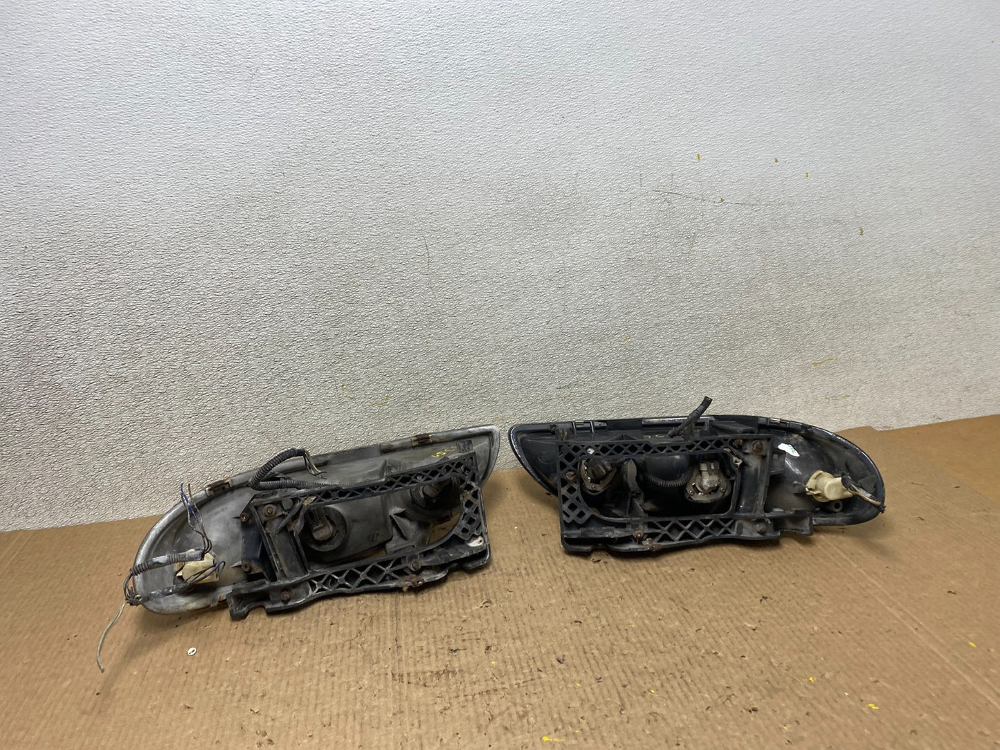 1996 to 1998 Pontiac Grand Am Left+Driver LH Side  Headlights W5350 DG8