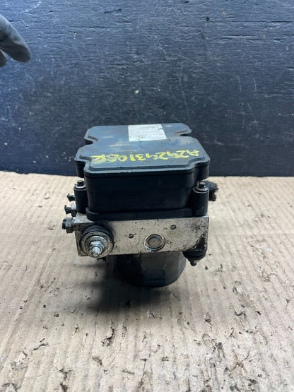 2014-2019 Mercedes B-Class W242 W246 ABS Brake Pump Control Module S4458 DG2