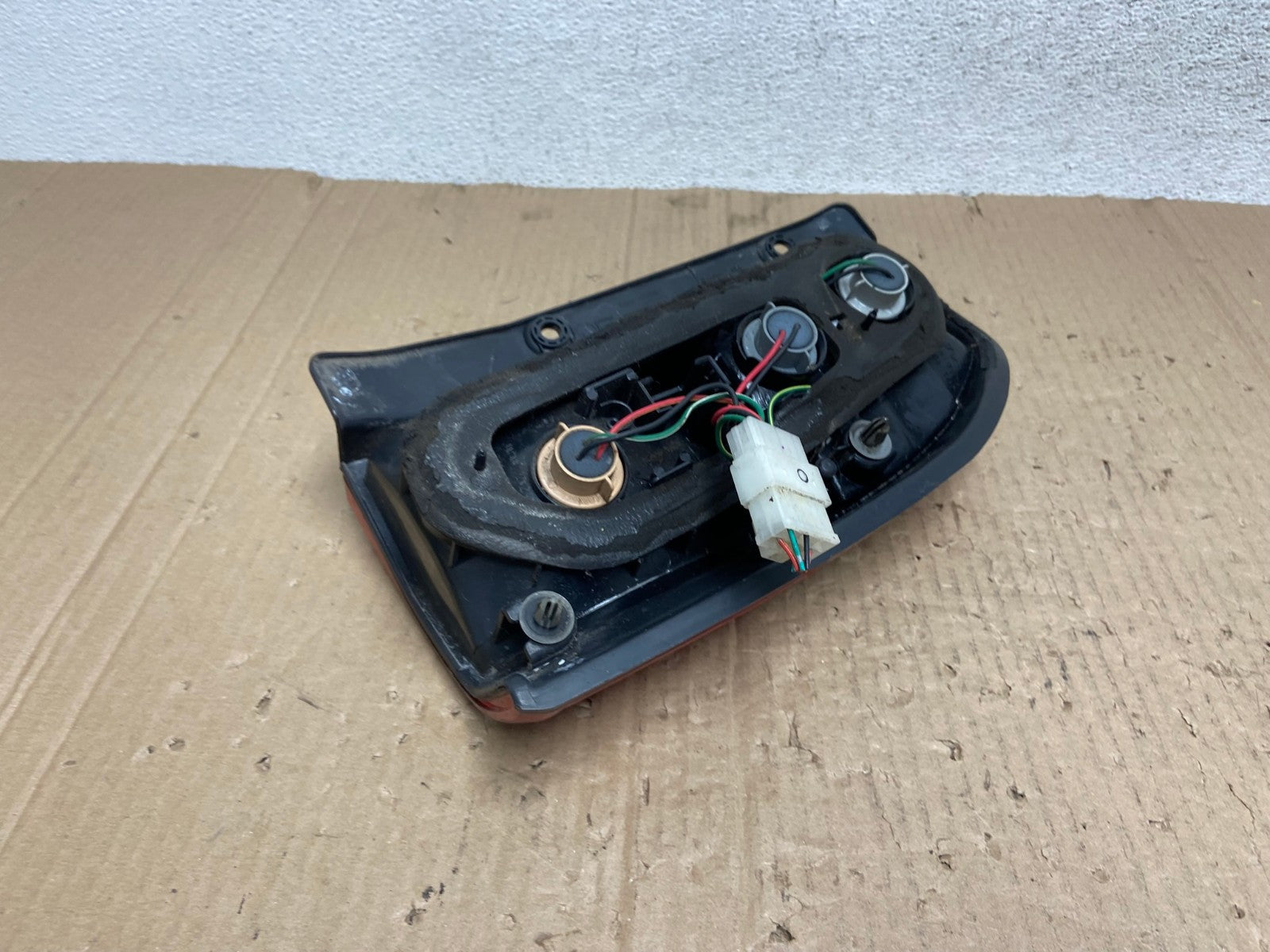 1999 to 2003 Suzuki XL-7 Vitara Left Driver LH Side Tail Light AE9061 LK5