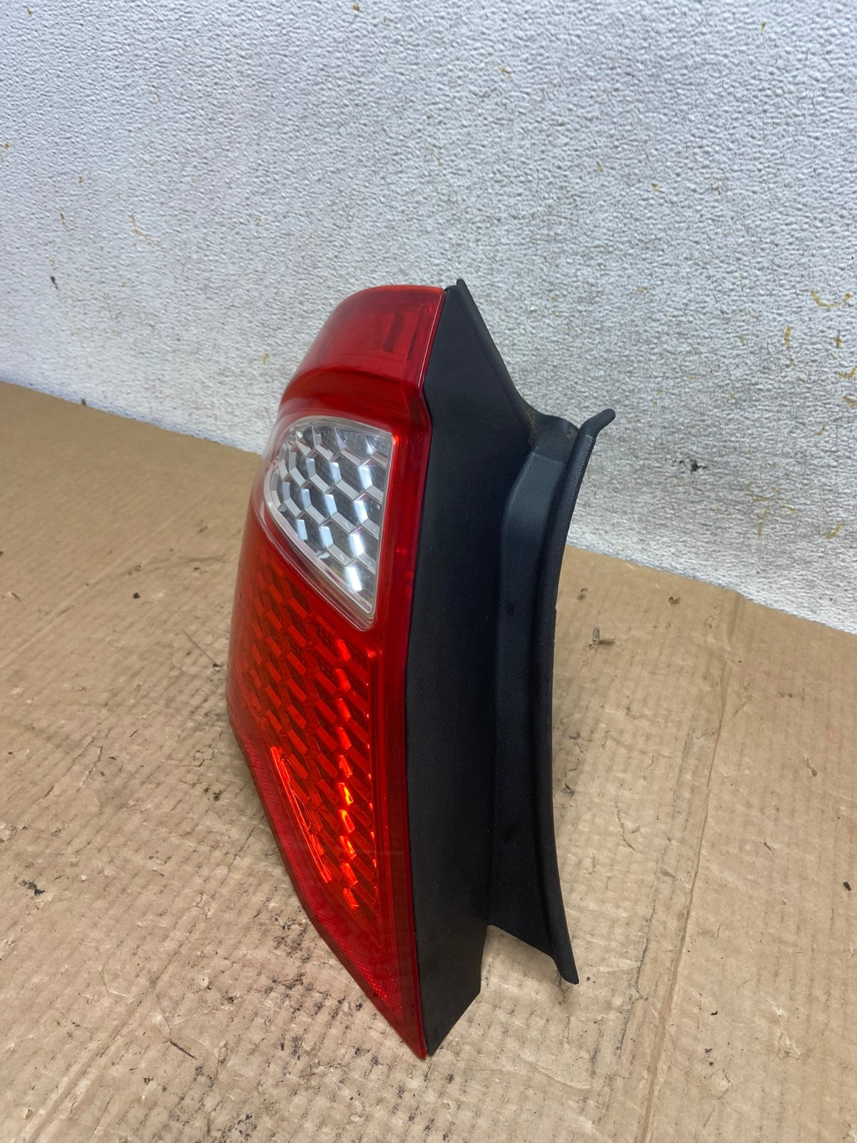 2010 2011 2012 Ford Fusion Left Driver LH Side Tail Light AI6843 LK1