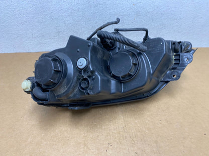 2003 to 2006 Kia Sorento Right Passenger Rh Side Headlight Halogen AD4519 DW6