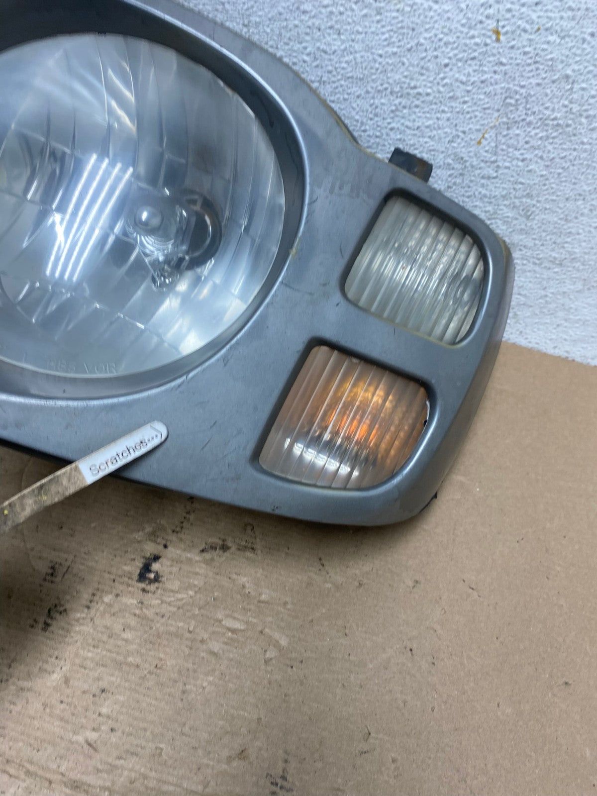 2002 2003 2004 Nissan Xterra Left Driver LH Side Headlight AF4578 LK3