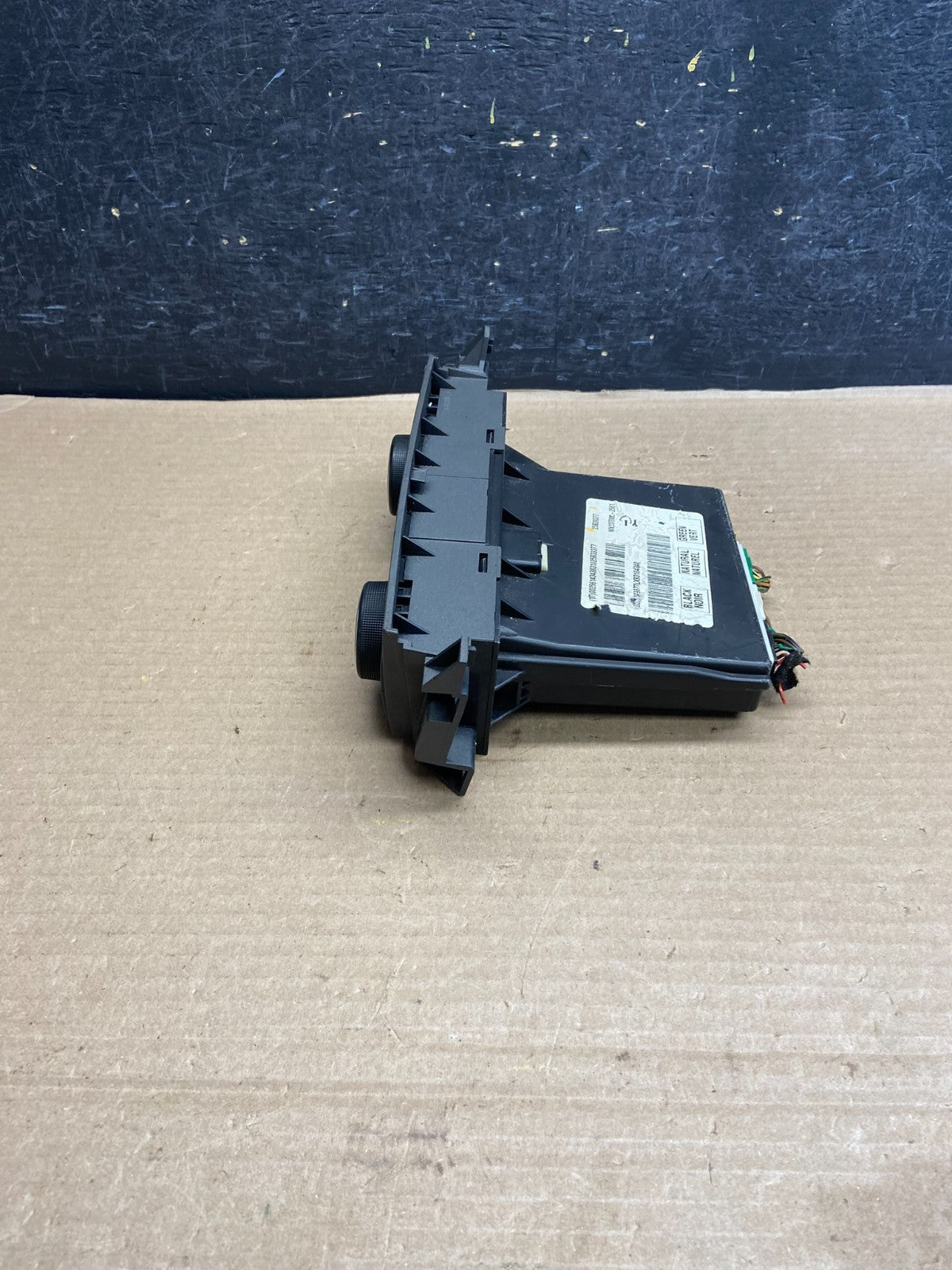 2006 to 2011 Cadillac DTS AC Heater Climate Control Panel AH1456 DG2