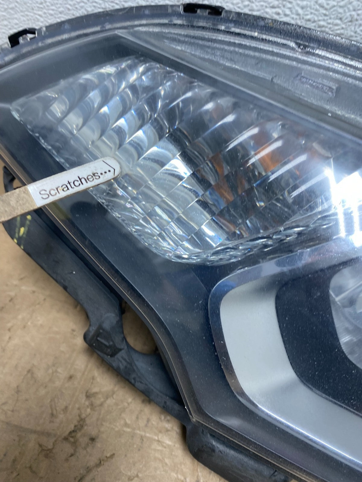 2015 2016 2017 Honda Fit Left Driver LH Side Headlight Halogen AD8160 DG3