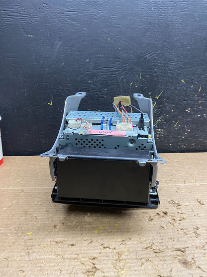 2003 to 2006 Toyota Prius OEM Radio AM/FM CD Player Oem w6385 DG6