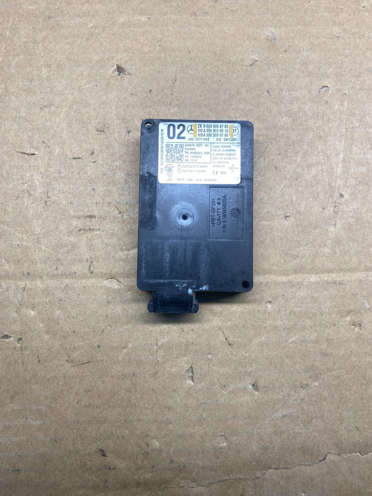 2014 to 2017 Mercedess S550 W222 Blind Spot Radar Module Sensor AH4863 DW0