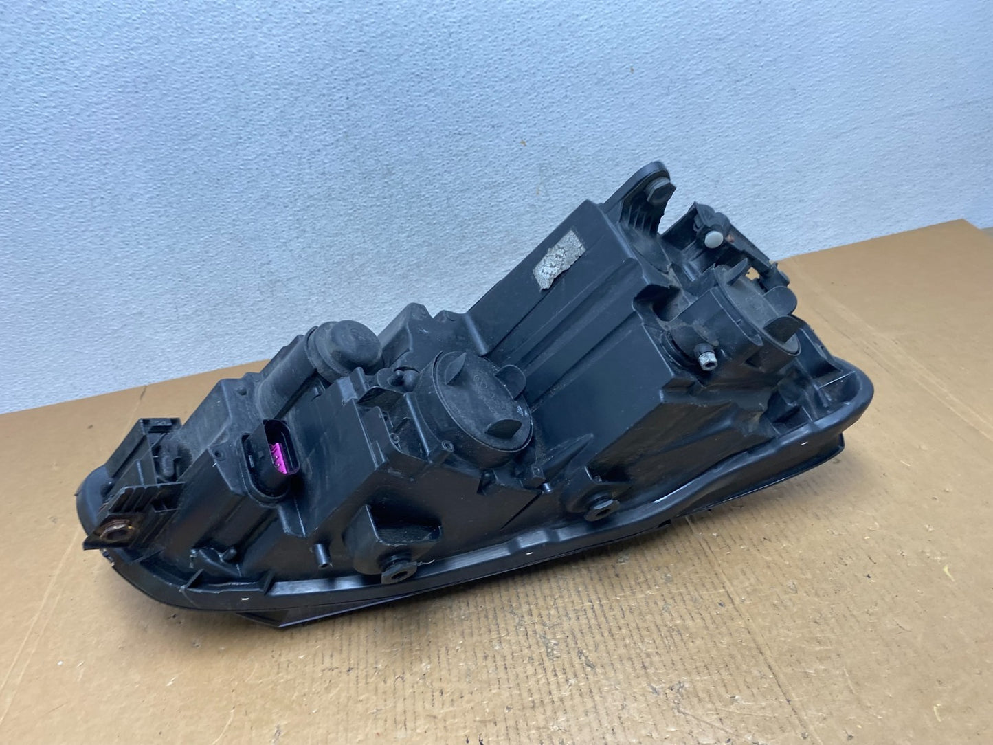 2012-2015 Volkswagen Passat Left Driver LH Side Halogen Headlight AE1468 DW5