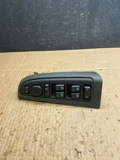 2003-2006 Chevrolet Silverado Driver Side Master Window Switch AD1955 DG0