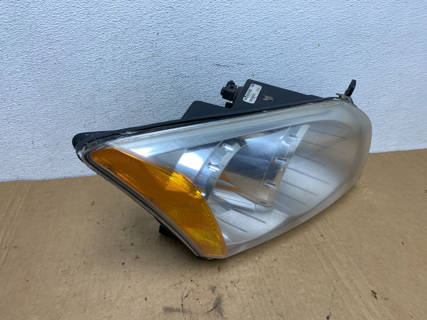 2007-2012 Dodge Caliber Right Passenger RH Headlight Halogen TYC AD2806 DW2