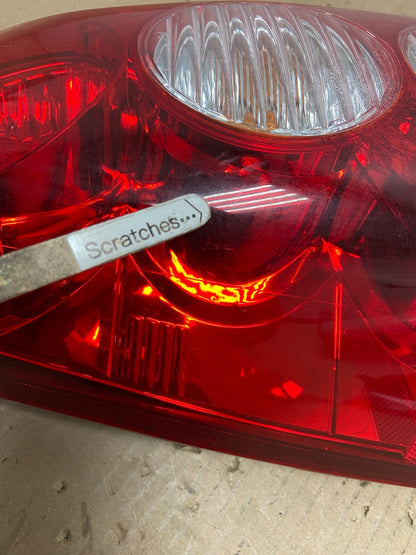 2005 2006 Mazda Tribute Left Driver LH Tail Light AE8774 DW3
