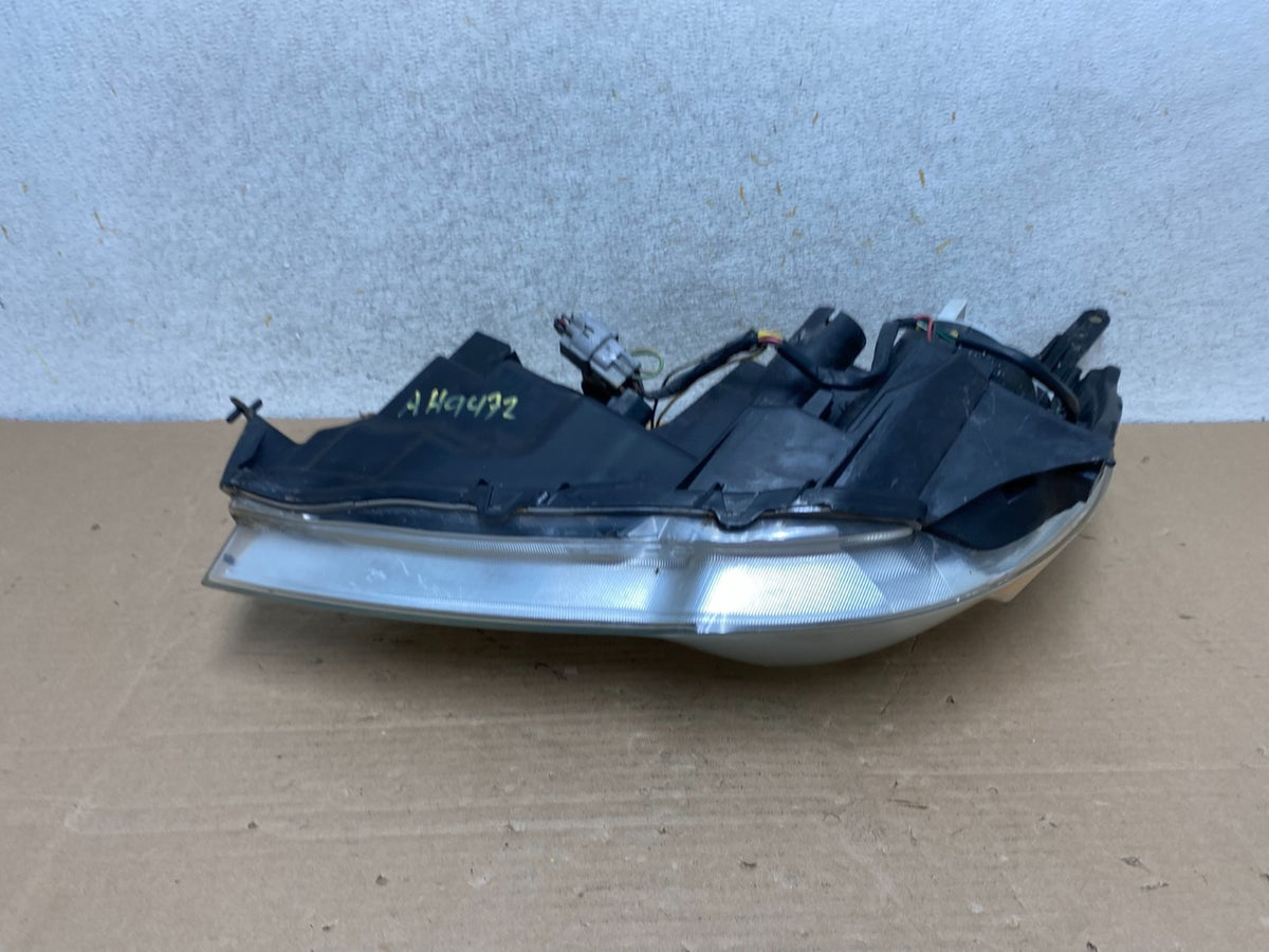 2010-2012 Subaru Legacy Outback Right Passenger Headlight AH9472 DW7