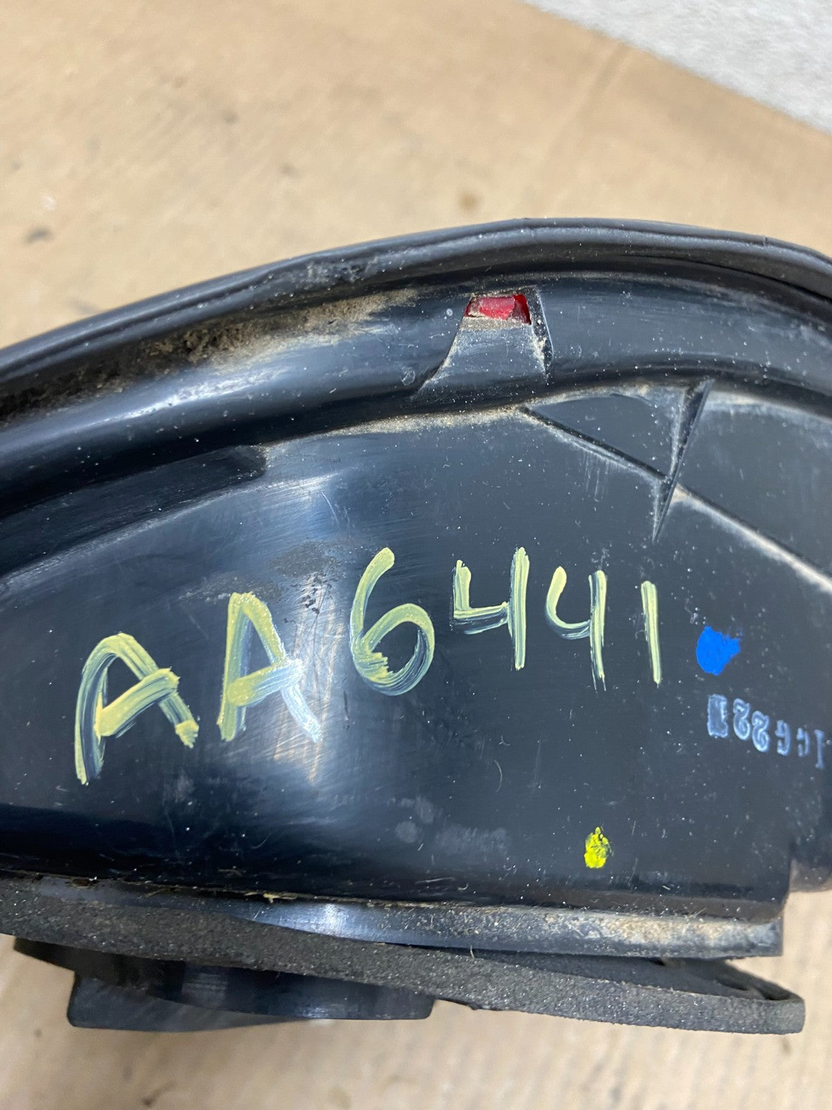 1997 to 1998 Mitsubishi Galant Passenger Right Side tail Light AA64416