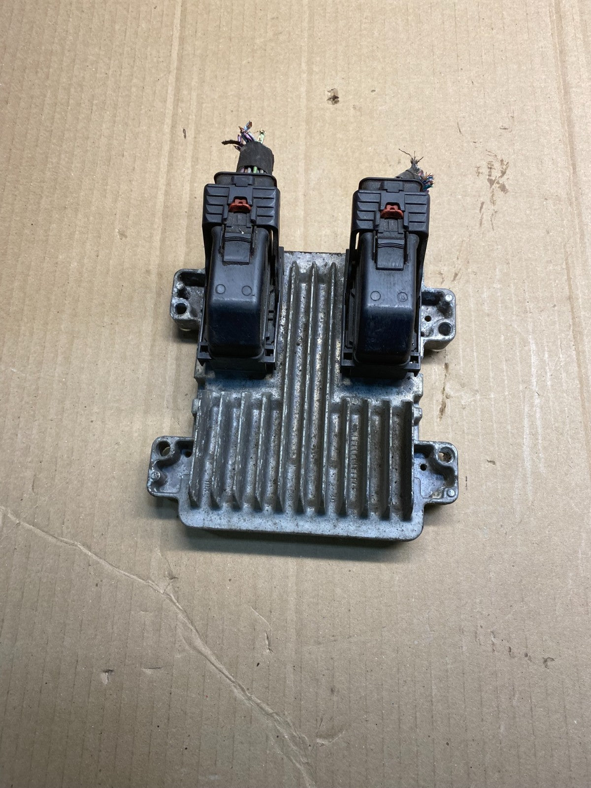 2010 2014 Chevrolet Express Savanna Engine Computer ECM ECU AC0853 DG0