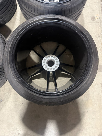 Porsche 911 992 Turbo Sport 4 11.5Jx21 4xWheels Rims 992601025AA Center Lock OEM2