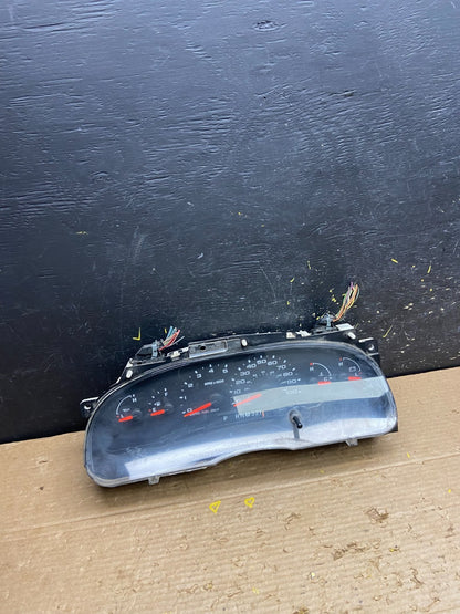 2006 Ford E350 Gauge Speedometer Cluster OEM w3400 DG0