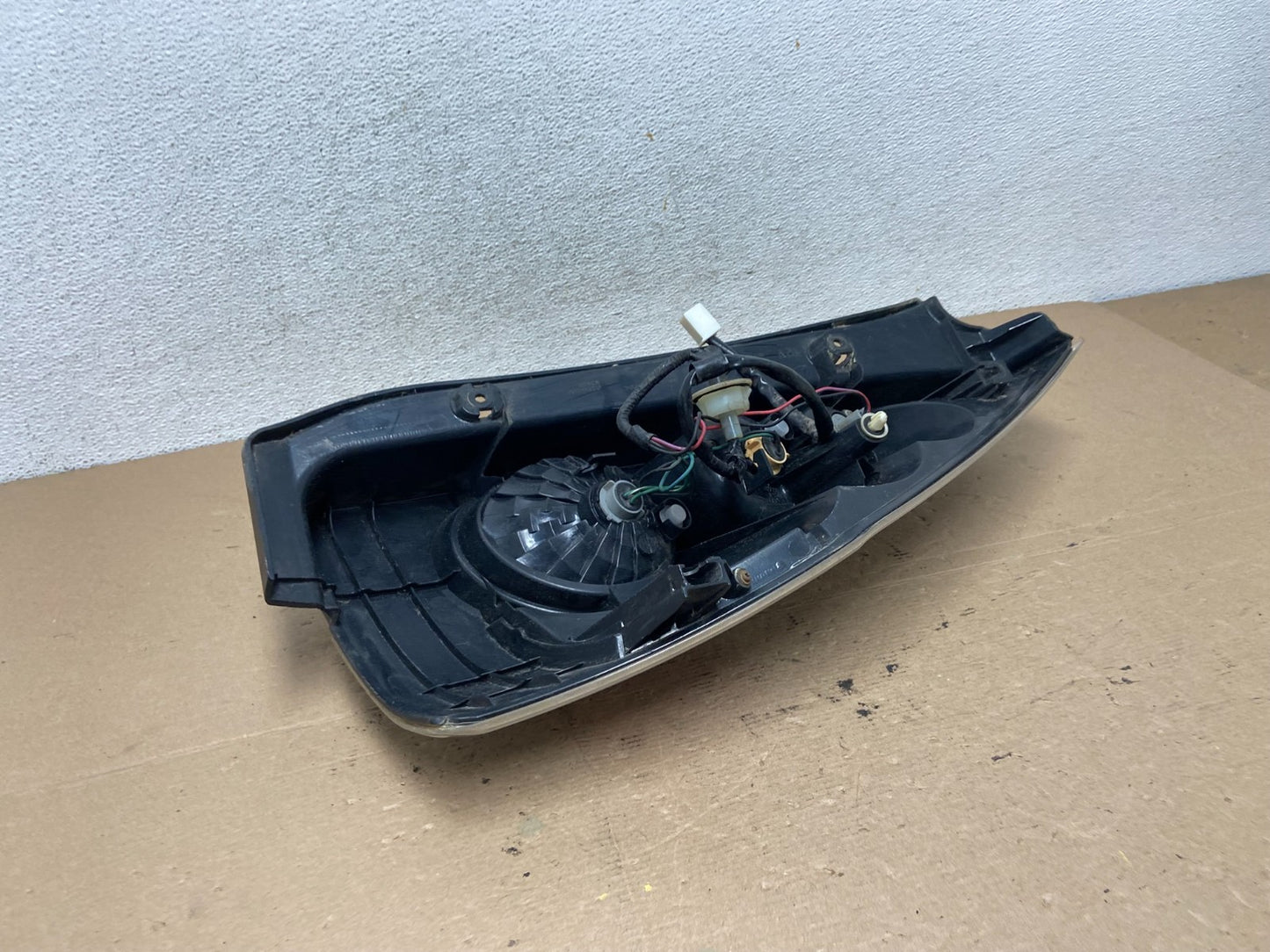2006 2007 Mazda 5 Left Driver Side Tail Light AF4741 DW5