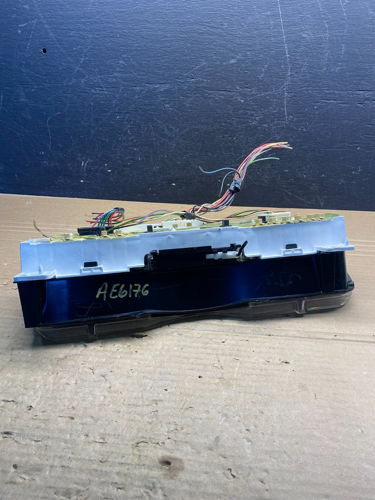 1999 to 2003 Ford E150 E250 E350 VAN Gauge Speedometer Cluster AE6176 DG7