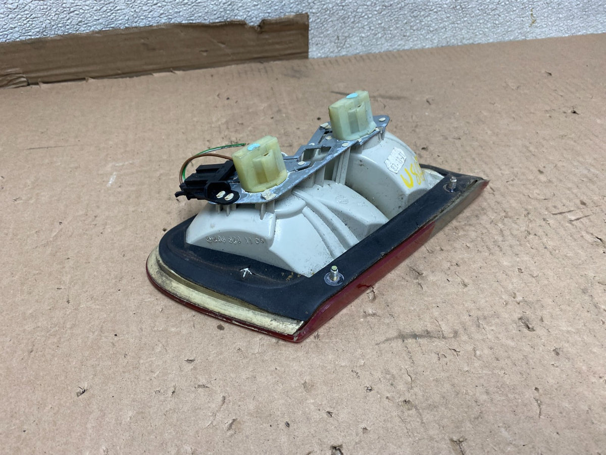 1998-2003 Mercedes Benz CLK Inner Left Driver LH Side Tail Light Lamp U8609 DW5