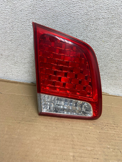 2011 2012 2013 Kia Sorento Left Driver Lh Inner Tail Light AG9216 LK0