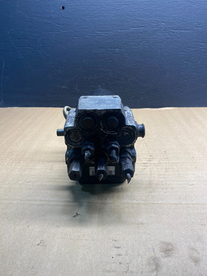 2003 2007 Ford E250 E350 Anti-Lock ABS Antilock Brake Pump ab7372 DG2
