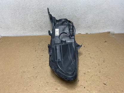 2016 - 2018 Chevrolet Malibu Right Passenger RH Halogen Headlight AH9265 DW6