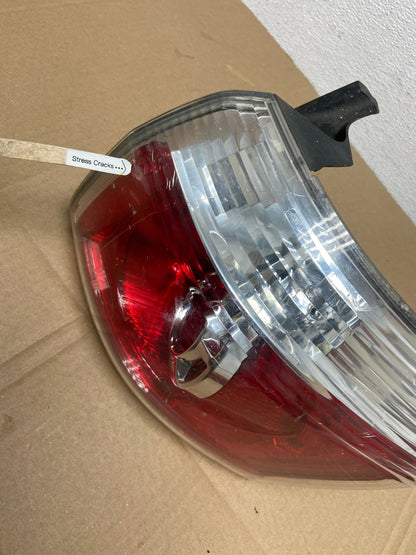 2007 to 2012 GMC Acadia Halogen Tail Light Right Passenger RH Side AC3745 LK4