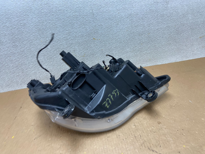 2008 to 2016 Chrysler Town and Country Left Driver Lh Side Headlight Z77537