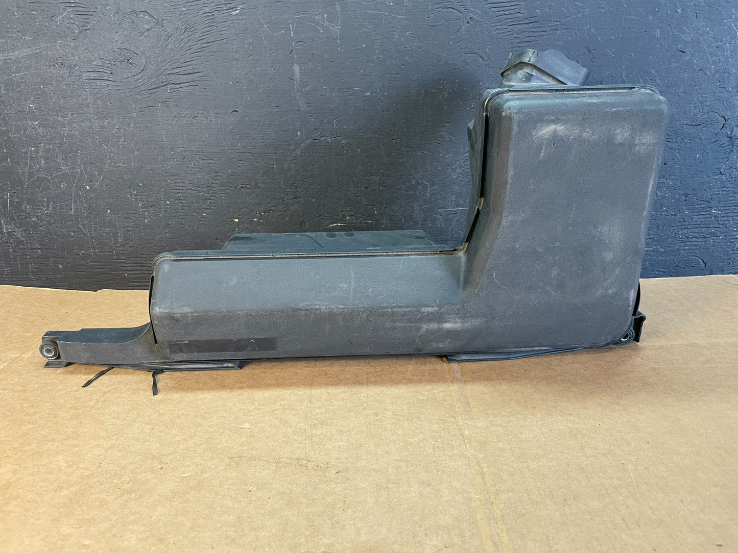 2013-2016 Nissan Pathfinder Upper Air Intake Duct AE0873 DG0