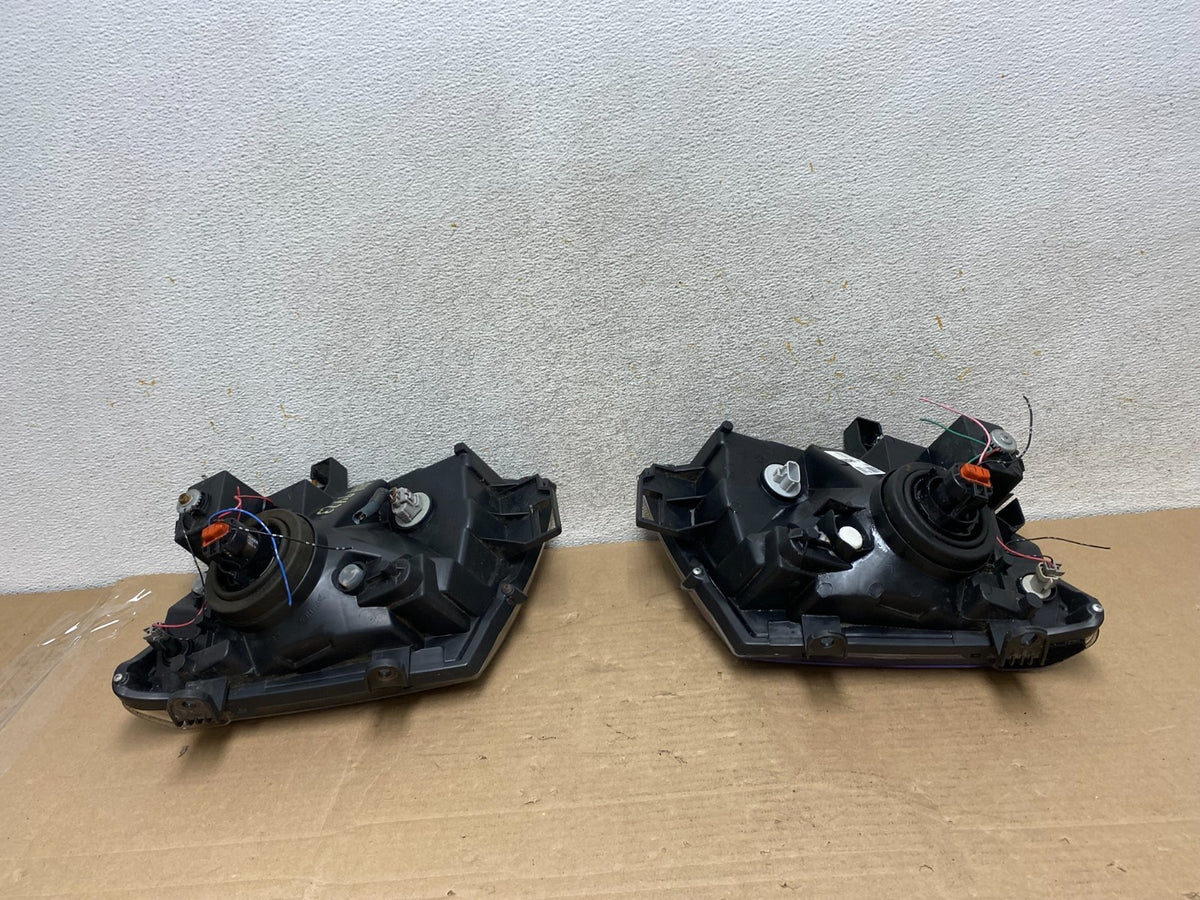 2005-2015 Nissan Xterra Driver Left+Right Side Set Headlights DEPO AH9423 DW7