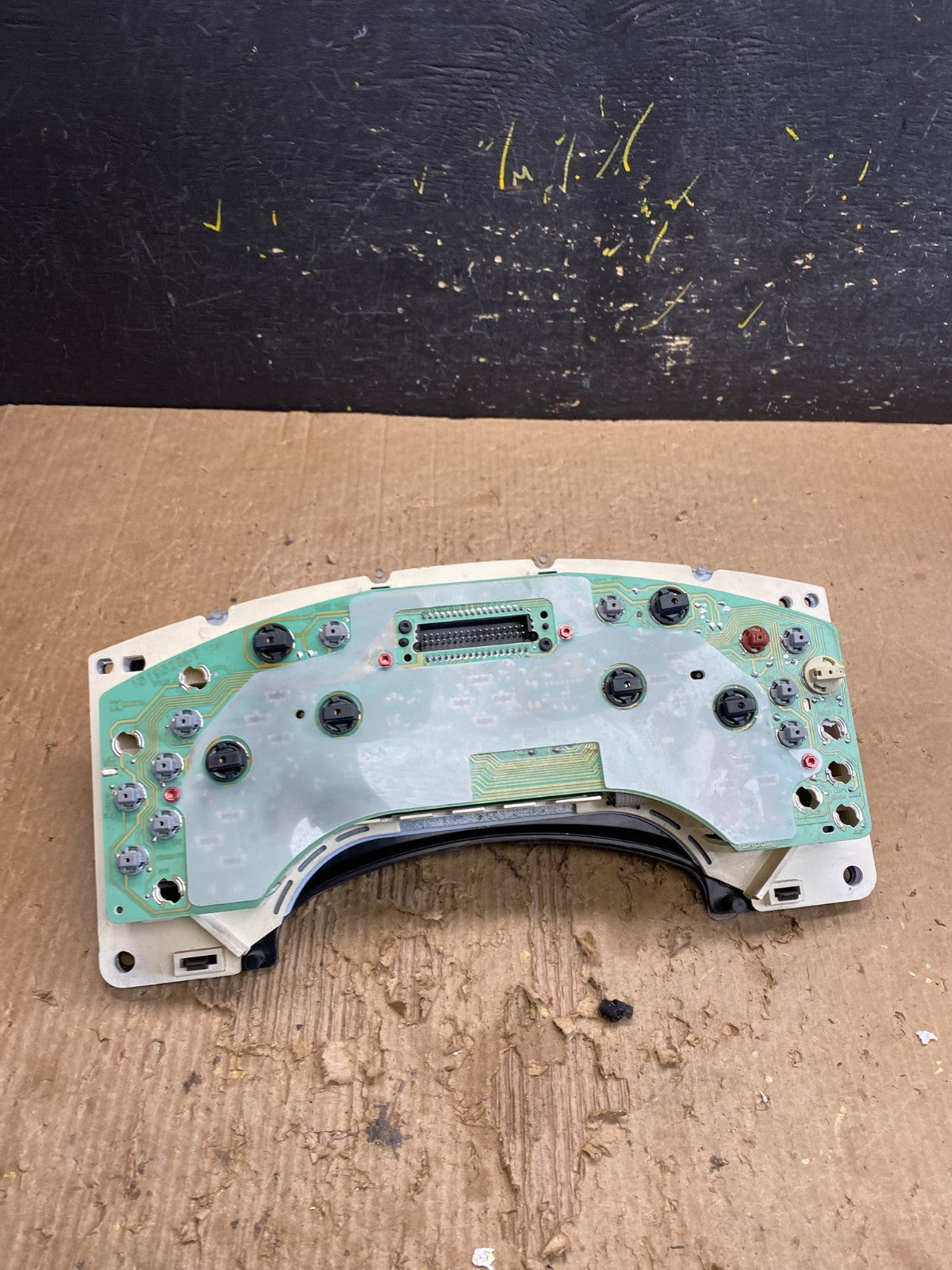 1996 to 2000 Chevrolet Express Speedometer Cluster Gauge Z9853 DG4