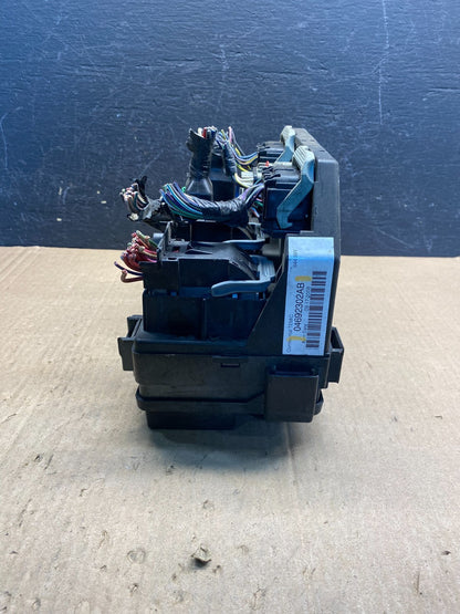 2008-2009 Dodge Journey Fusebox Fuse Box Relay Body BCM Module AE7672 DG3