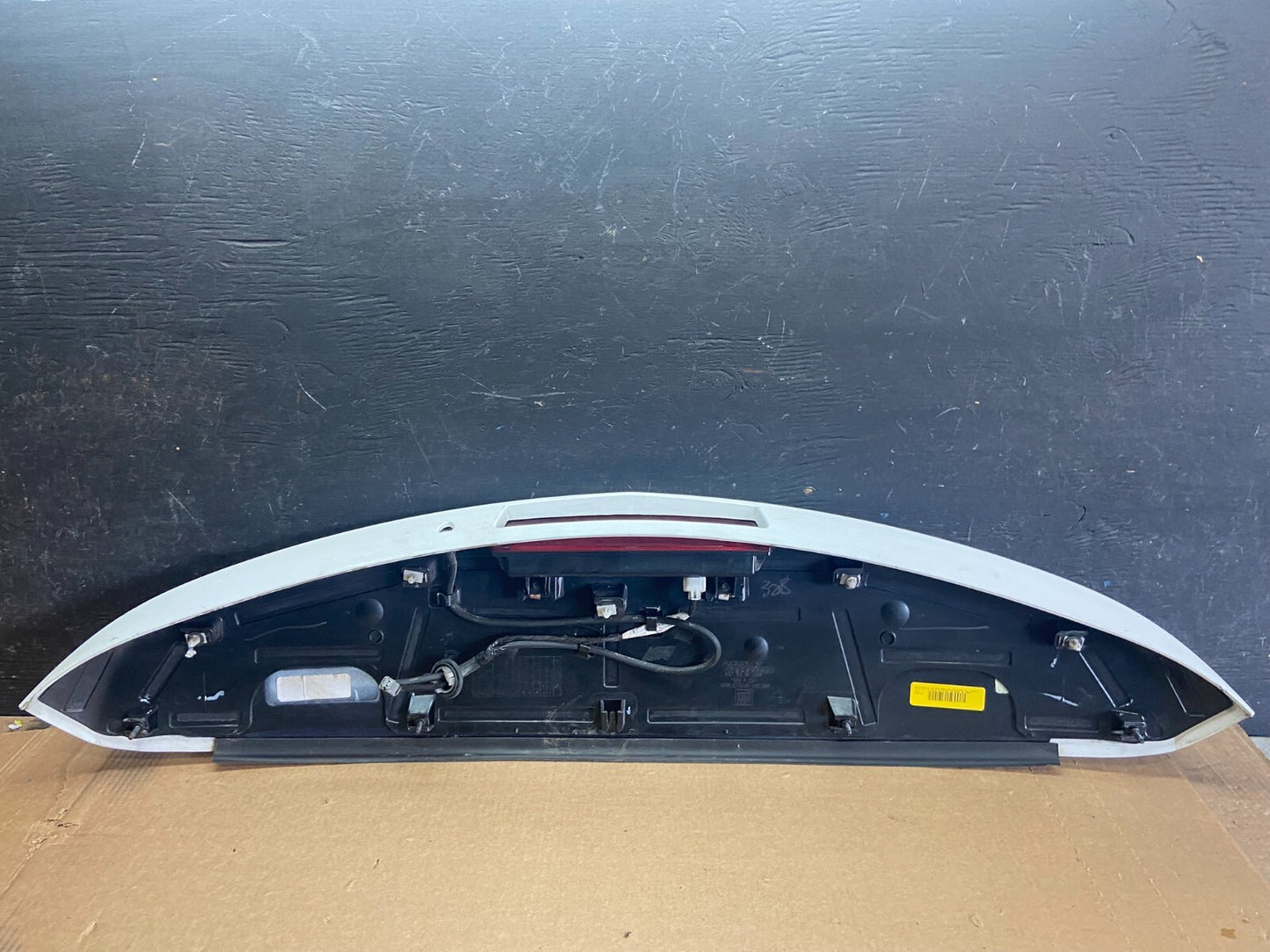 2013 to 2017 Chevrolet Traverse Rear Trunk Spoiler Wing Third Brake i2860 PS8