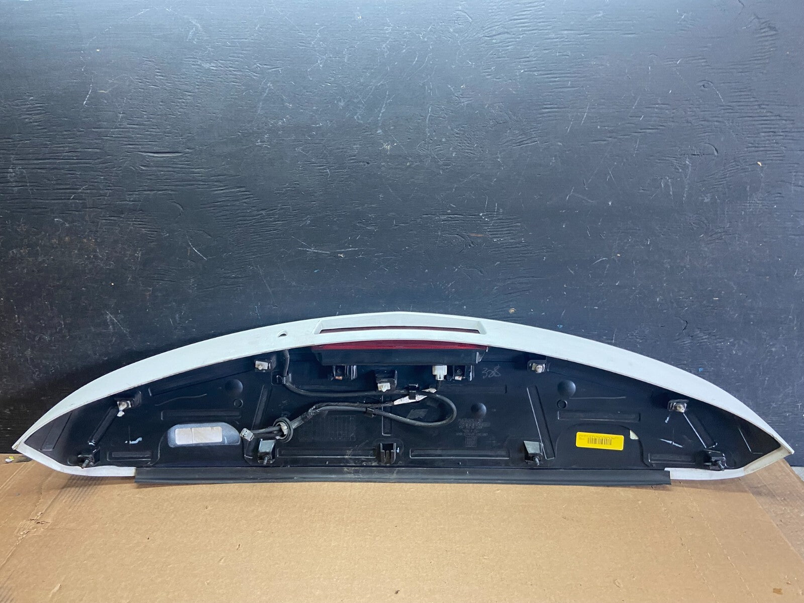 2013 to 2017 Chevrolet Traverse Rear Trunk Spoiler Wing Third Brake i2860 PS8