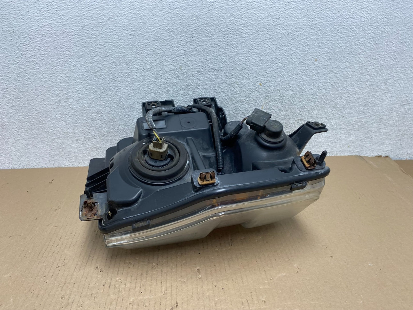 2008 to 2010 Ford F250 Super Duty Right Passenger RH side Headlight AE7261 DW5