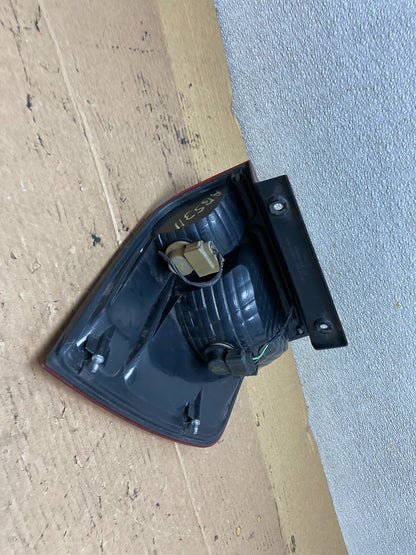 2003 2004 2005 2006 Ford Expedition Left Driver Lh Tail light OEM AB5311 LK4