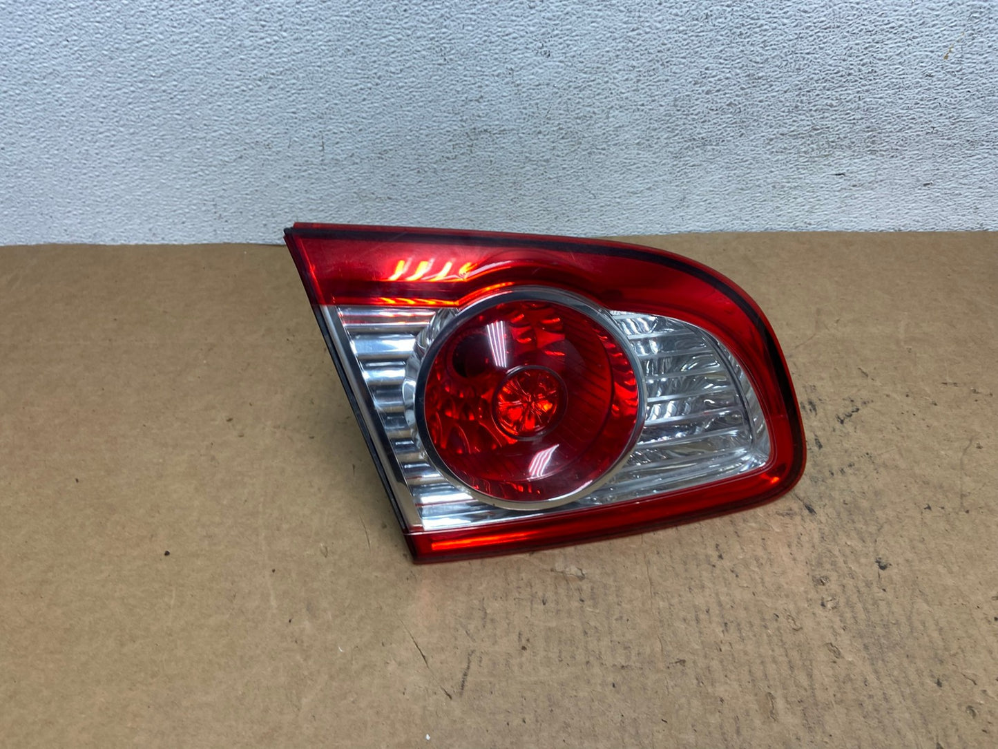 2010-2012 Hyundai Santa Fe Left Driver LH Inner Tail Light AD4717 LK0