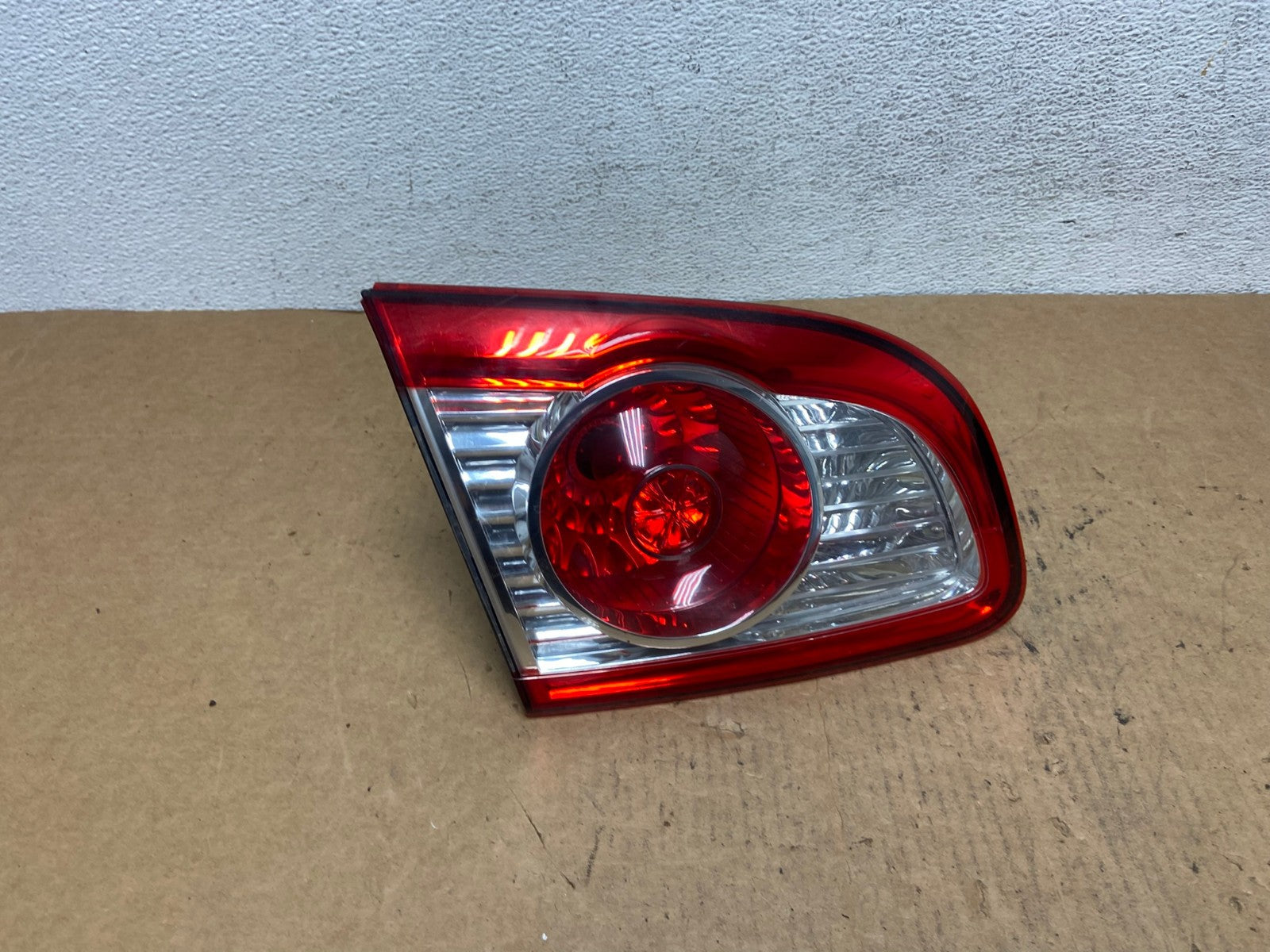 2010-2012 Hyundai Santa Fe Left Driver LH Inner Tail Light AD4717 LK0