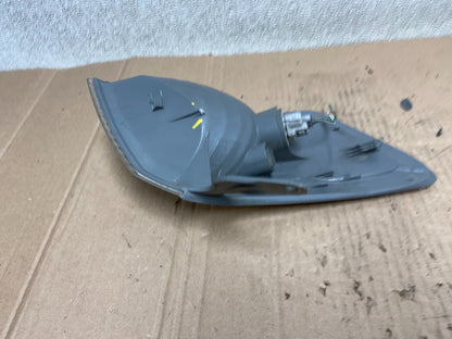 2000 - 2001 Toyota Camry Front Left Driver Lh Turn Signal Y0126 DW6