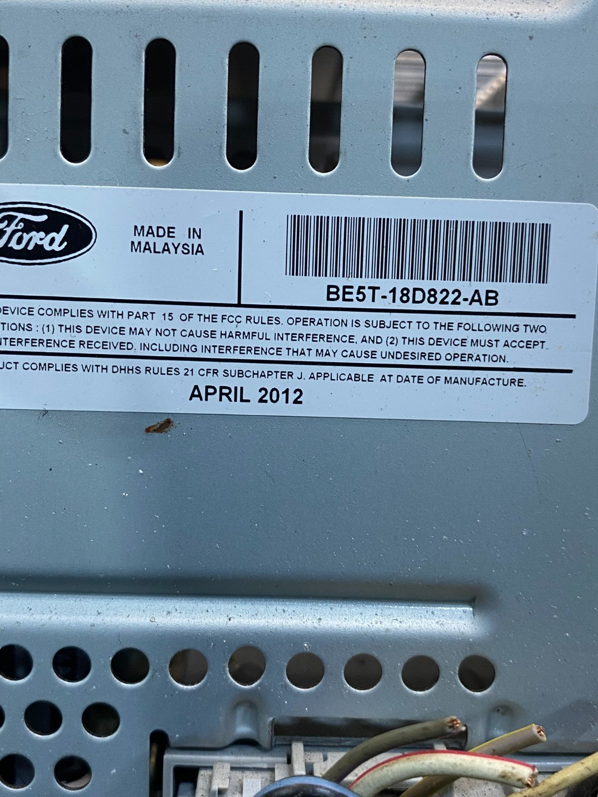 2010 to 2012 Ford Fusion Radio Audio Receiver AM FM CD MP3 ae7934 DG6