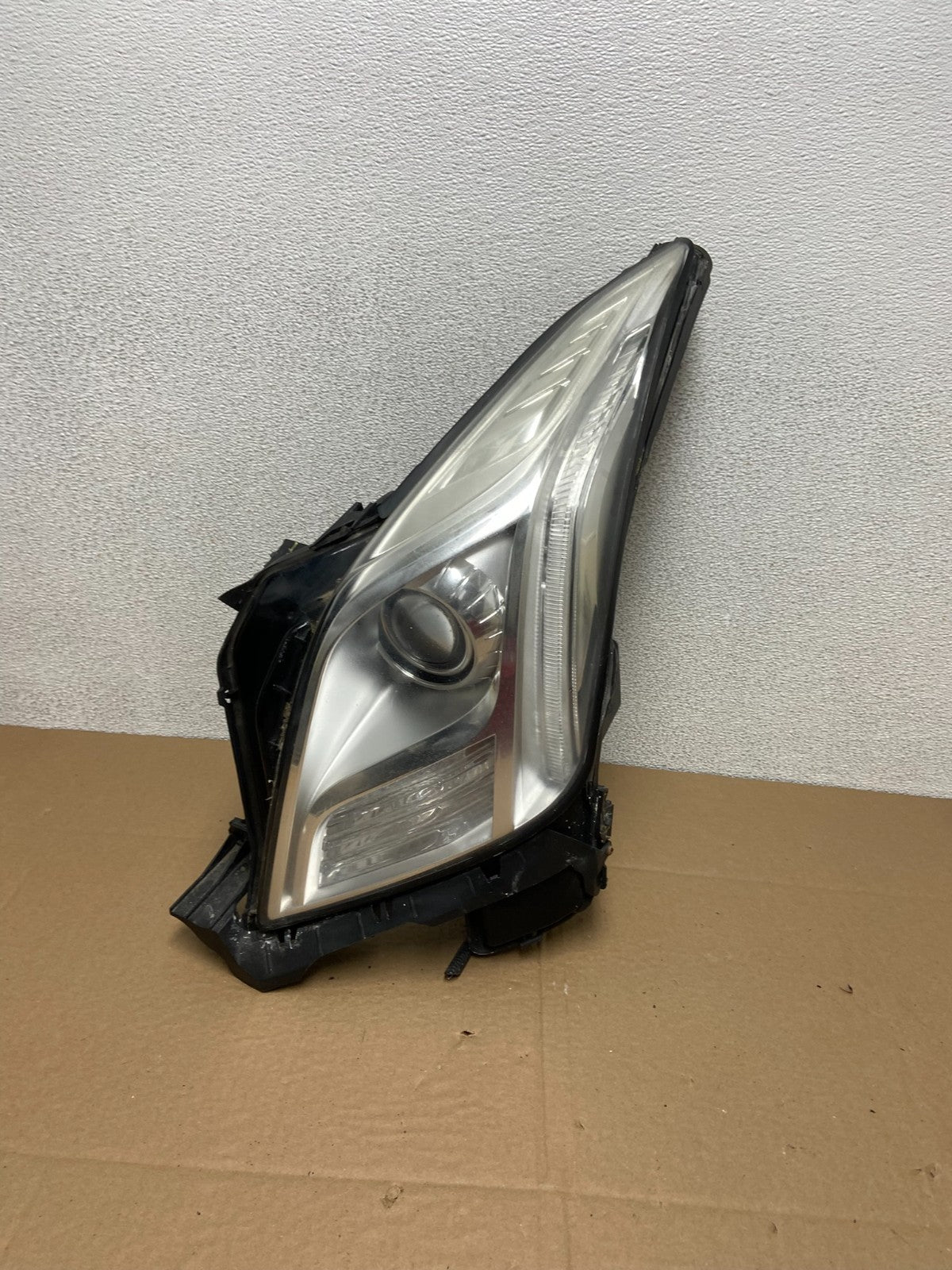 2014-2016 Cadillac XTS Left Driver LH AFS Xenon HID Headlight OEM AB6080 DW0