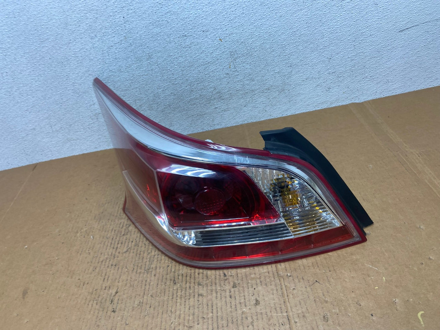 2013 2014 2015 Nissan Altima Left Driver LH Side Tail Light AE0345 LK1