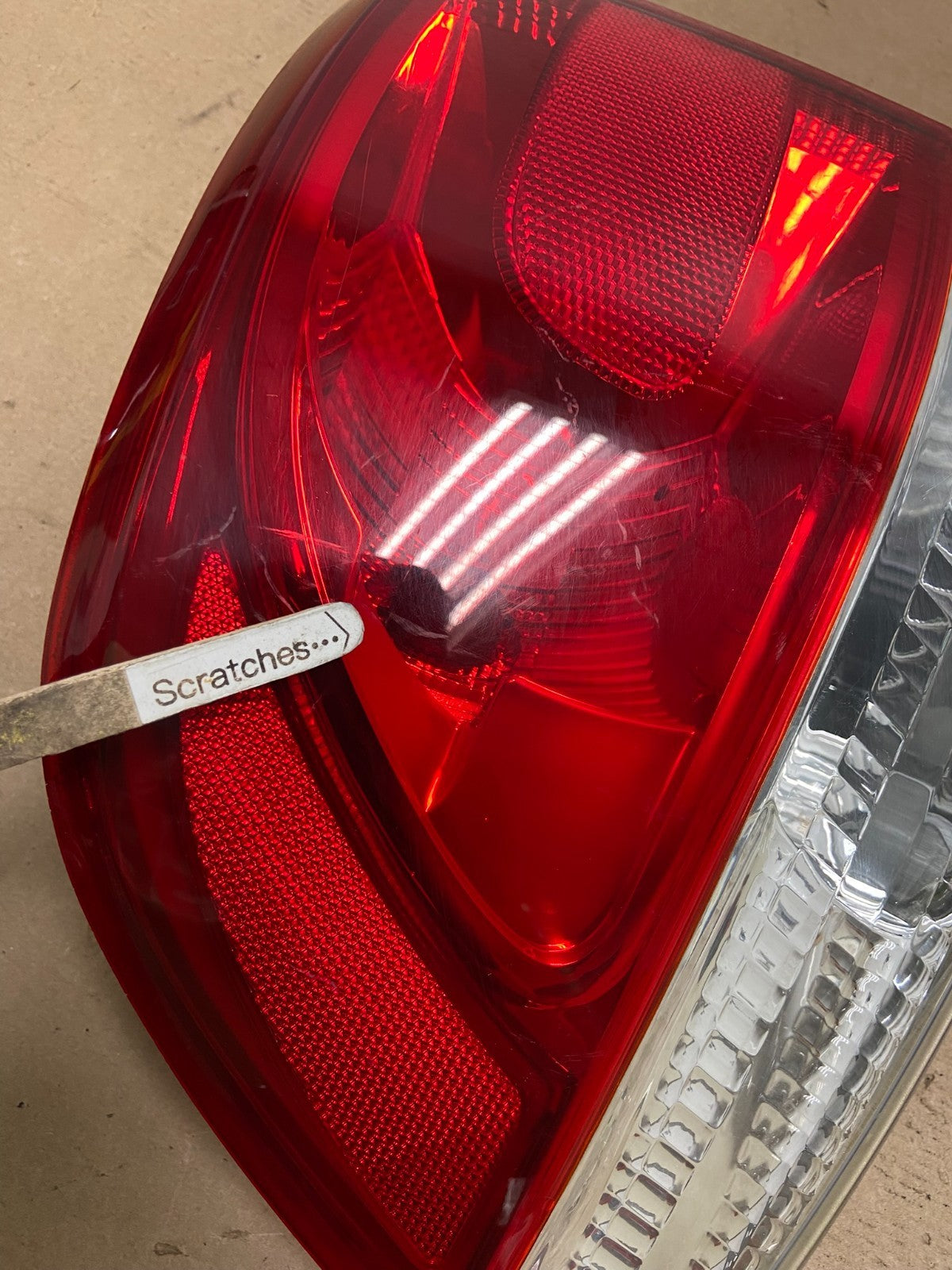 2011 to 2013 Dodge Durango Right Passenger RH Side Tail Light AF5713 DW3