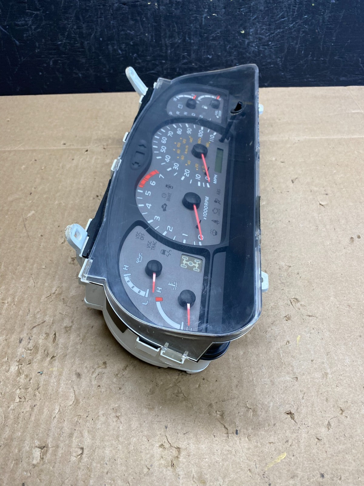 2001 to 2007 Toyota Sequoia Speedometer Insrument Gauge Cluster AC6468 DG3